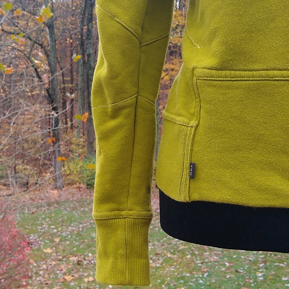 REI Olive Green jacket size medium - Picture 4 of 12